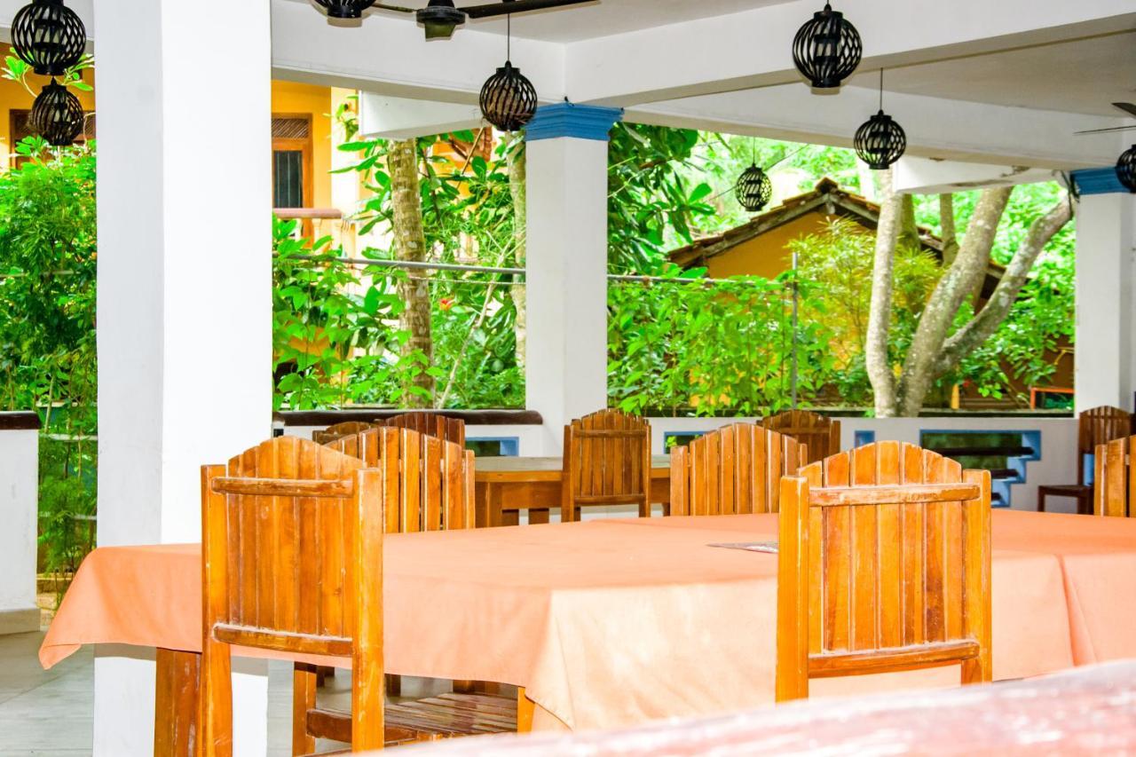Hotel No Name Rest à Unawatuna Extérieur photo