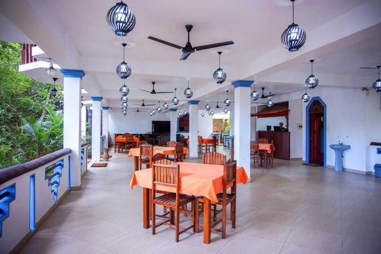 Hotel No Name Rest à Unawatuna Extérieur photo